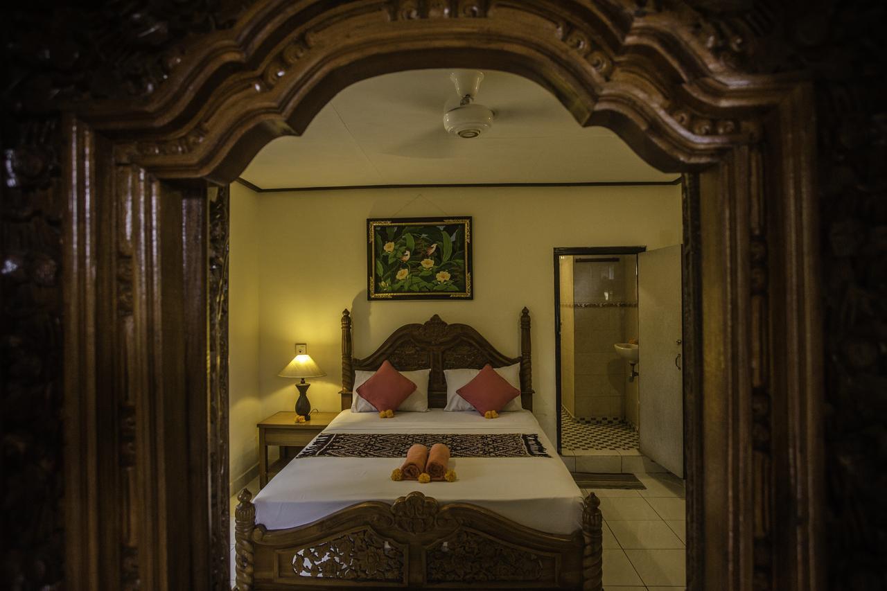 Gusti Kaler House Hotel Ubud  Bagian luar foto