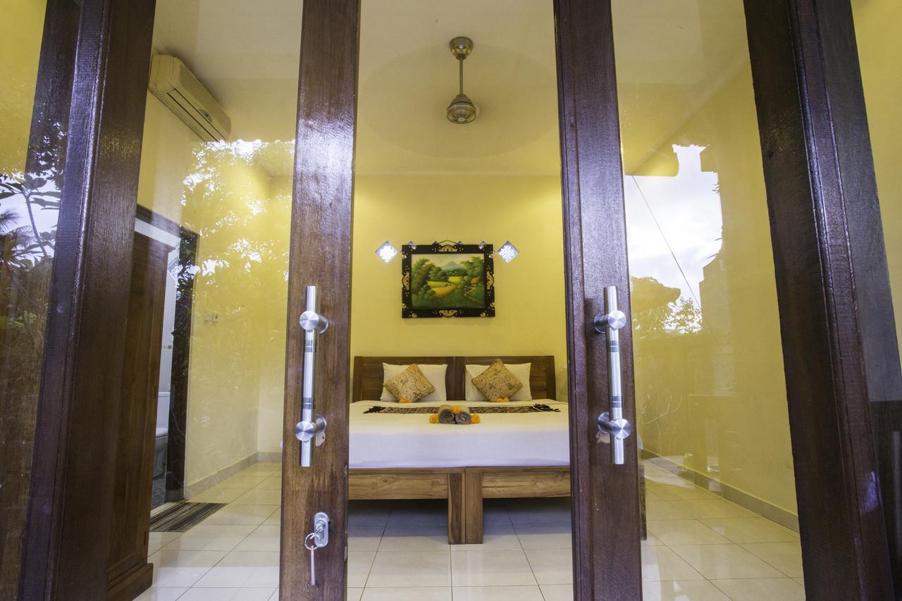 Gusti Kaler House Hotel Ubud  Bagian luar foto