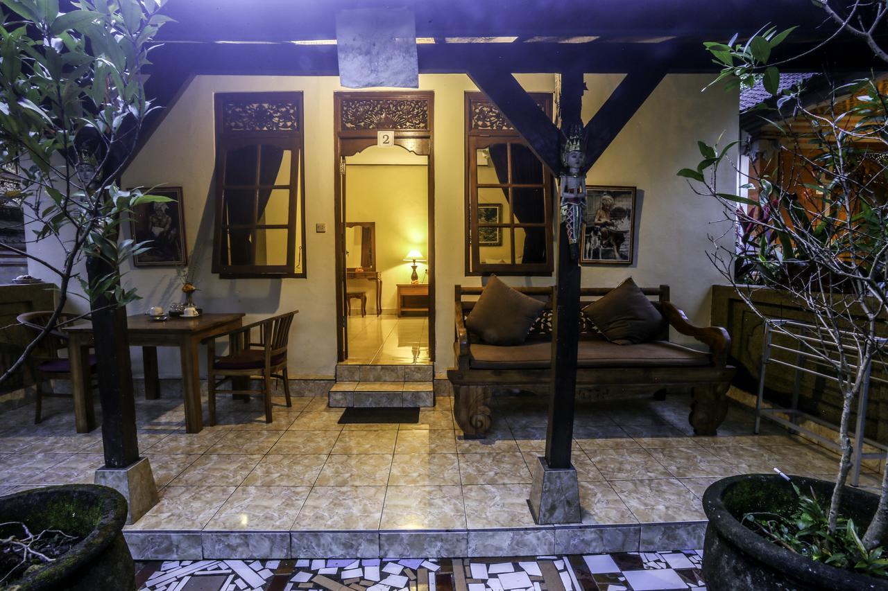 Gusti Kaler House Hotel Ubud  Bagian luar foto