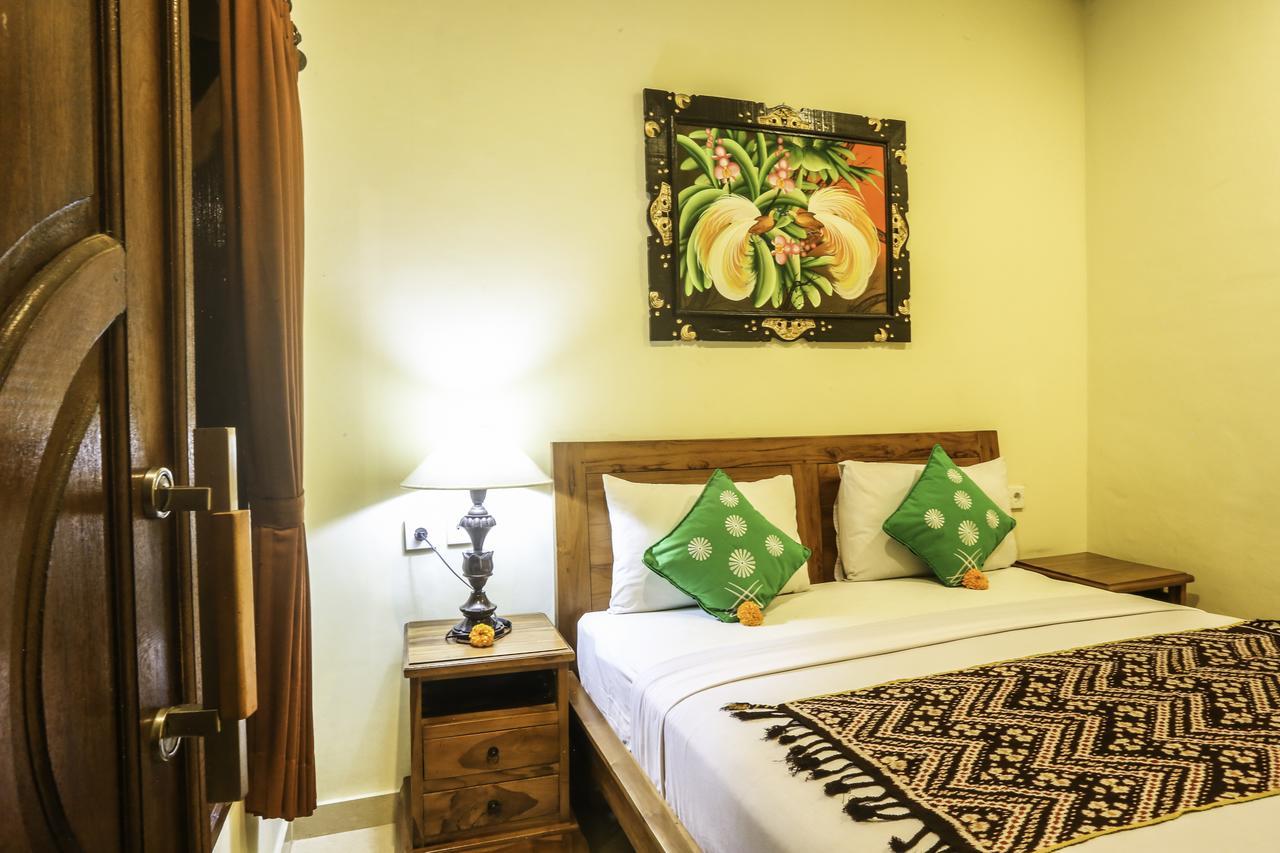Gusti Kaler House Hotel Ubud  Bagian luar foto
